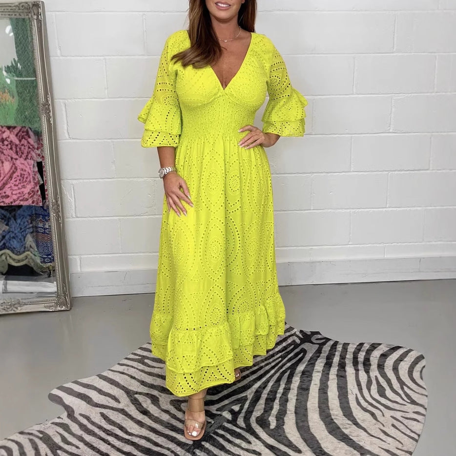 Damen Maxikleid mit floraler Lochstickerei und weiten Ärmeln EB