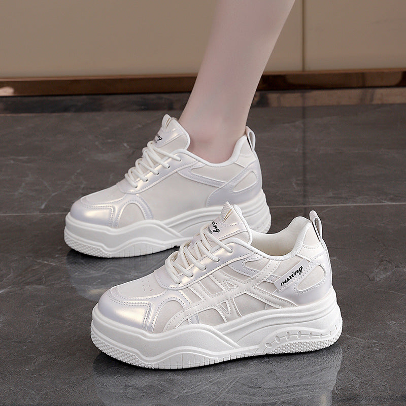 Damen Chunky Sneakers mit sportivem Design und dämpfender Sohle EB