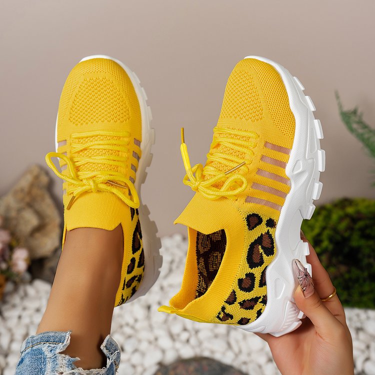 Damen Sportliche Sneakers mit modischem Leo-Design EB
