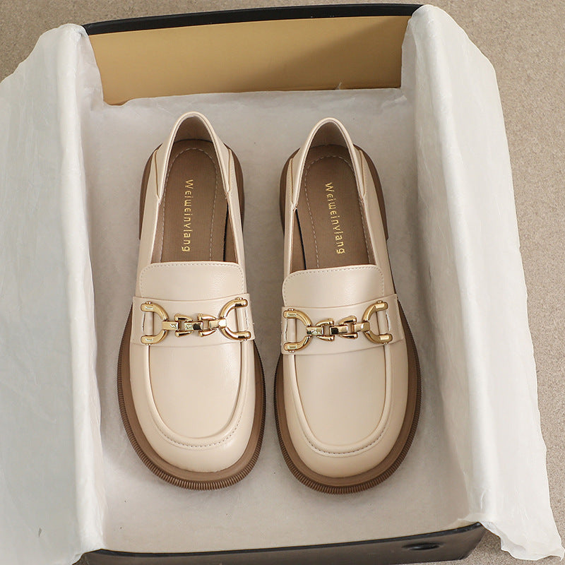 Damen Mokassin-Slipper mit elegantem Schnallenakzent und komfortabler Sohle EB