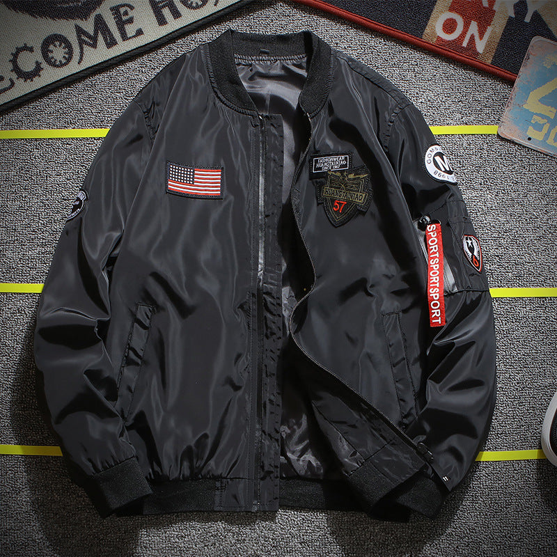 Herren nan stylische Bomberjacke mit Patch-Details und Ärmeltasche EB