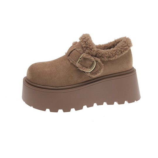 Damen Plüschige Slipper mit robustem Plateau und eleganter Schnalle EB