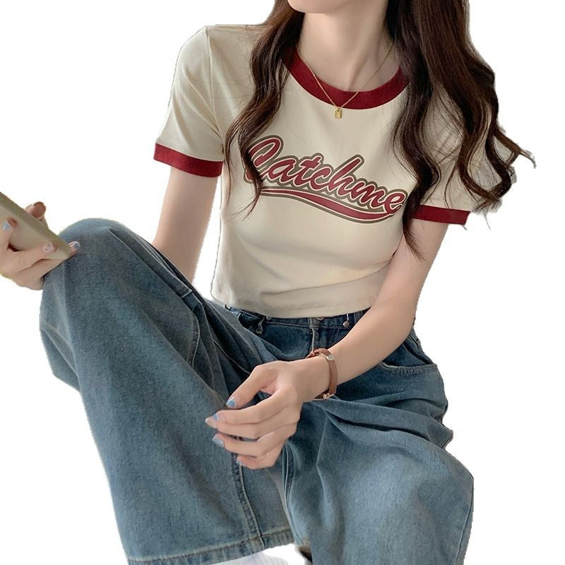 Damen lässiges Crop-Top mit kontrastierenden Ärmeln und kreativem Schriftzug EB