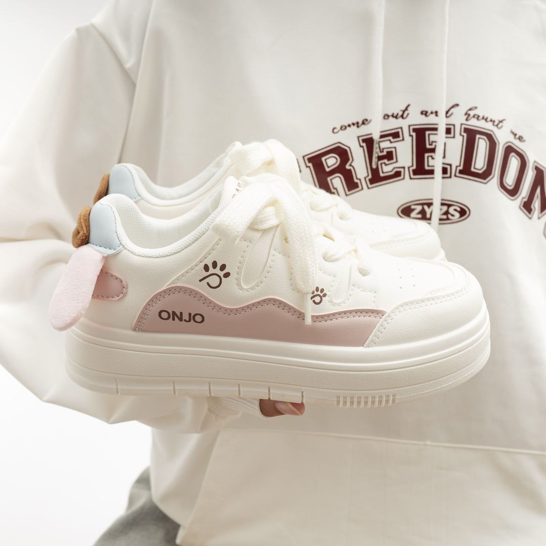 Damen Verspielte Sneakers mit kuscheliger Innenseite und tierischen Applikationen EB