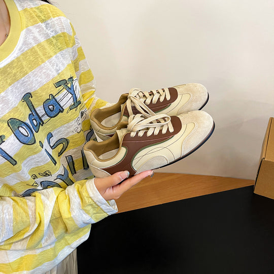 Damen Sportliche Sneakers mit modernem Design und atmungsaktiver Obermaterialstruktur EB