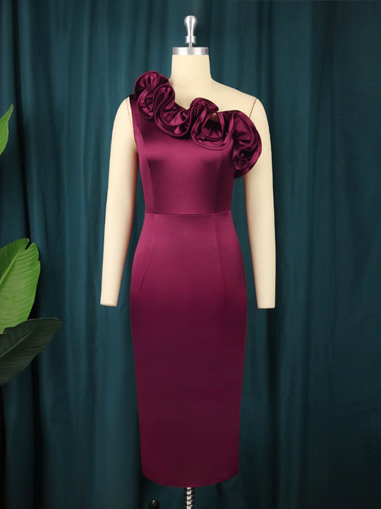 Damen elegantes Abendkleid mit schulterfreiem Design und voluminösen Rüschen EB