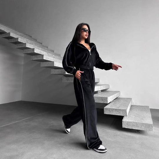 Damen Samt-Lounge-Set mit verkürzter Zip-Hoodie und weitem High-Waist Jogger EB