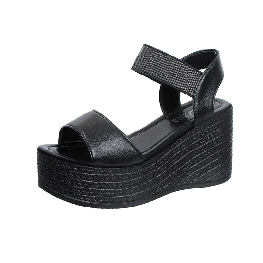 Damen Plateausandaletten mit elegantem Riemen und rutschfester Sohle EB