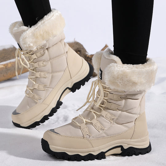 Damen Winterwanderboots mit isolierendem Futter und rutschfester Profilsohle EB