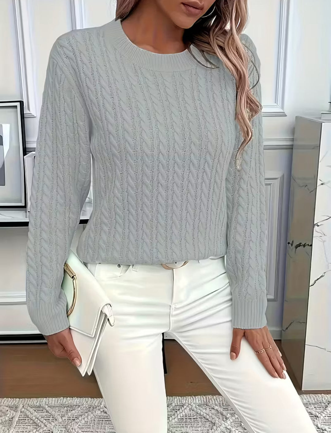 Damen Kurz geschnittener Zopfmuster-Strickpullover mit Rundhalsausschnitt EB