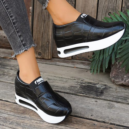 Damen Slip-On Sneaker mit luxuriösem Krokodil-Lederlook und bequemem Hochplateau EB