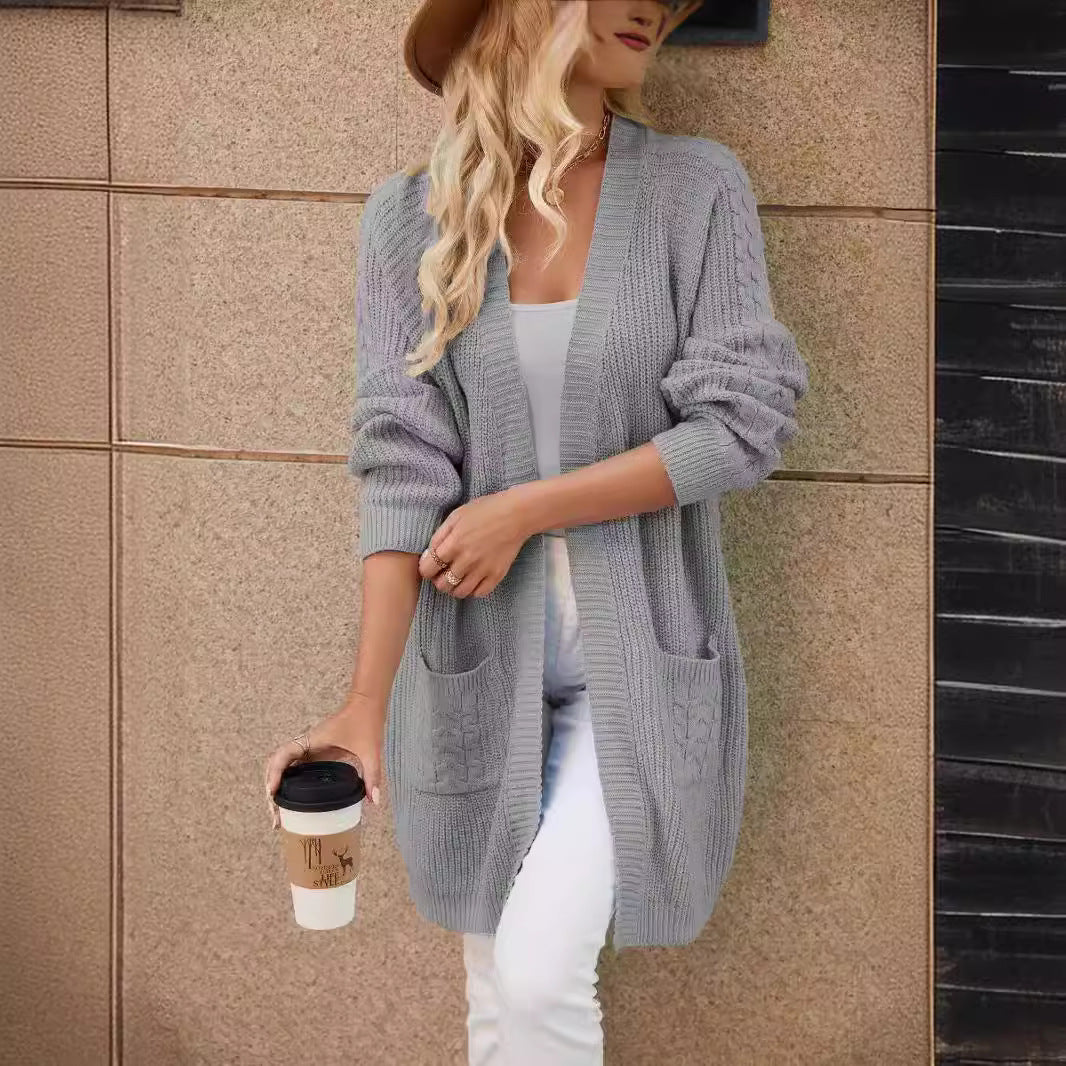 Damen Strickcardigan mit großzügigen Taschen und modernem Zopfmuster EB