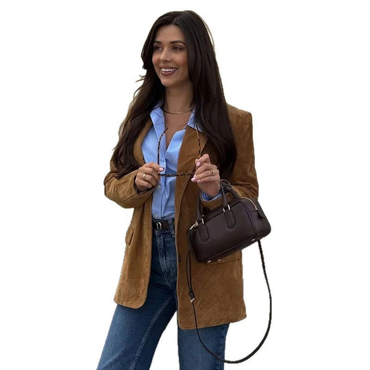 Damen Wildlederblazer mit eleganter Schnittführung und hochwertigen Details EB
