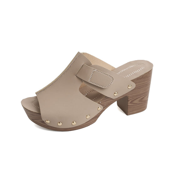 Damen Plattform-Pantoletten mit modischem Riemen und eleganten Nieten EB