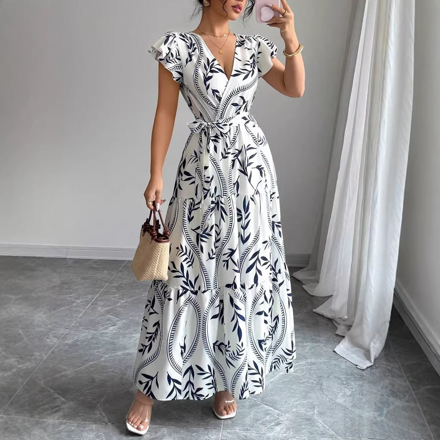 Damen Maxikleid im boho-inspirierten Design mit floralen Elementen und taillierbarem Gürtel EB