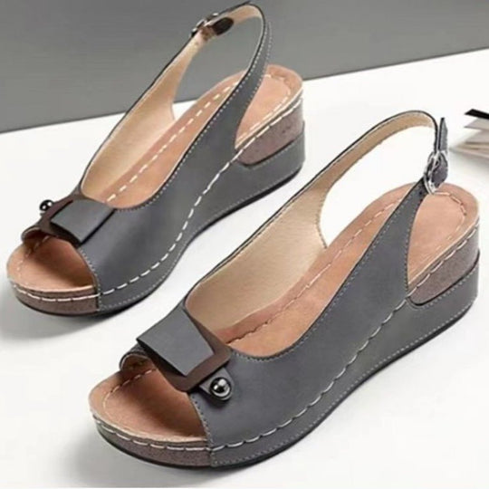 Damen Komfortable Slingback-Wedgesandalen mit dekorativem Riemen EB