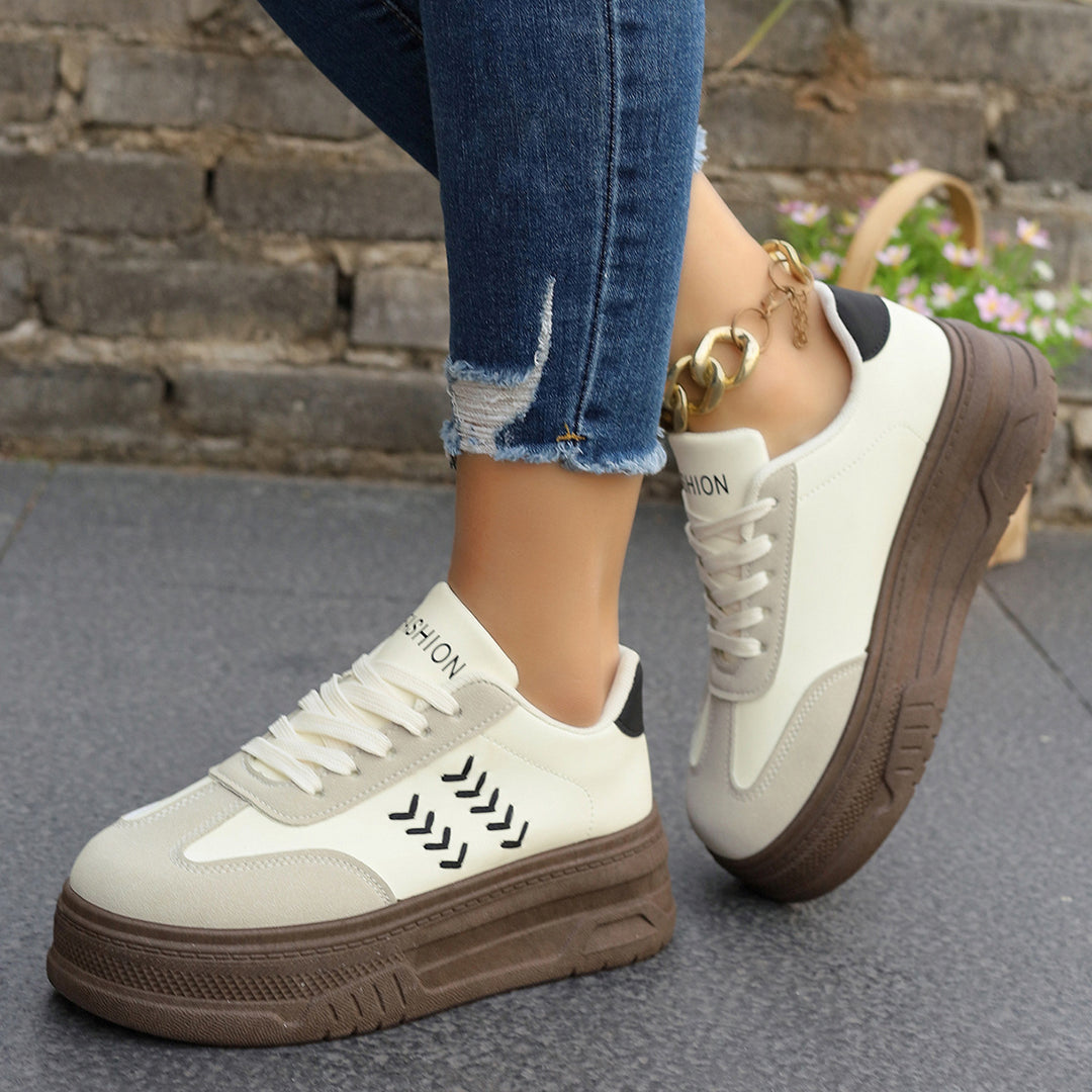Damen Sneakers mit dicker Laufsohle und modischem Design EB