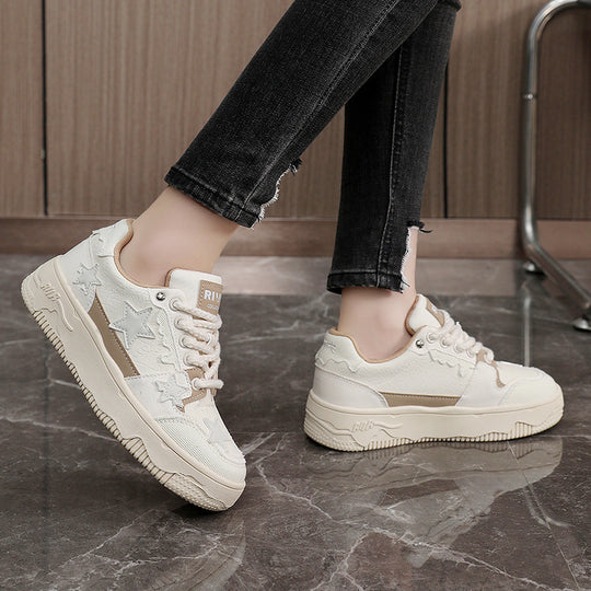 Damen Sportliche Sneakers mit modischem Stern-Design und atmungsaktiver Oberflächenstruktur EB