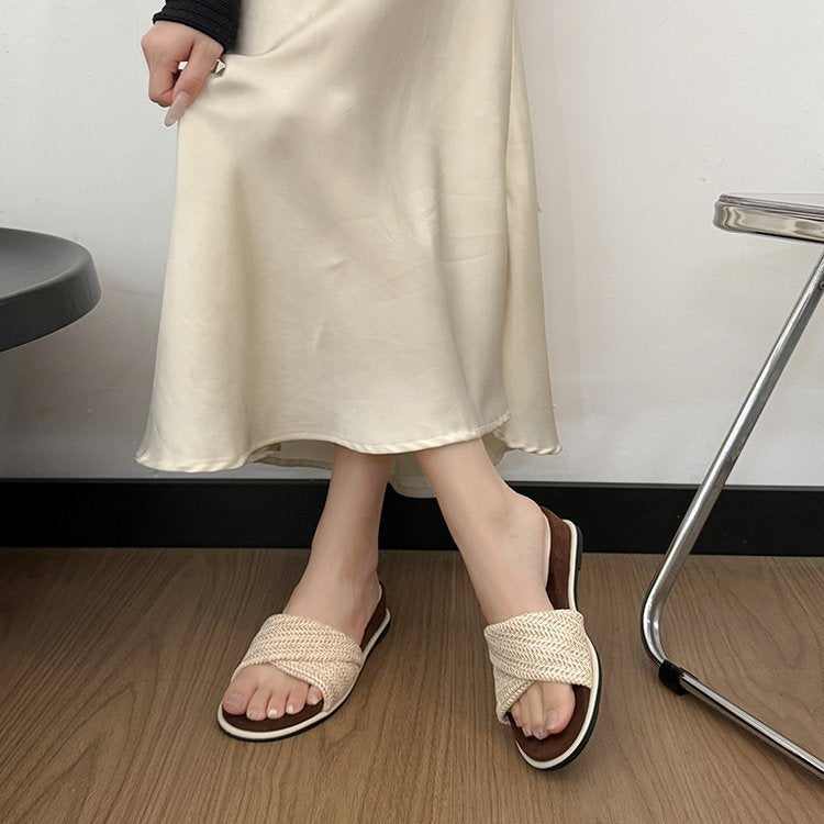 Damen flache Riemchen-Pantoletten mit raffiniertem Textil-Design und komfortabler Sohle EB