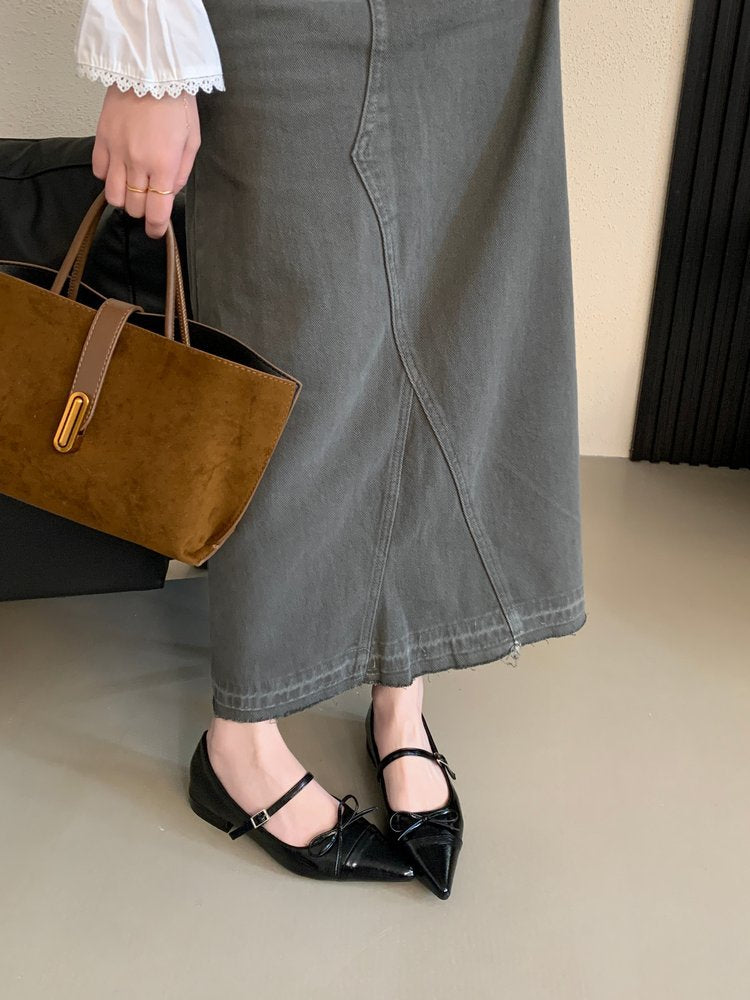 Damen elegante Ballerinas mit modischem Riemchen und spitzem Design EB