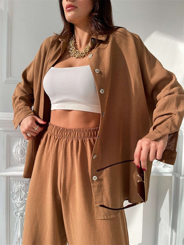 Damen lässiges Freizeit-Set mit übergroßem Hemd und weiten Hosen EB