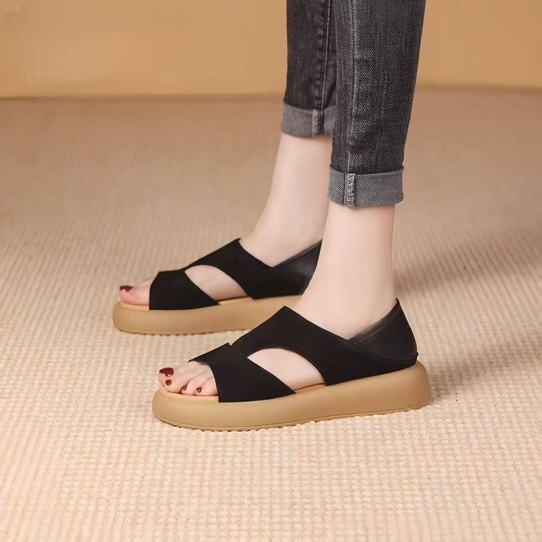 Damen Komfortable und modische Sandalen mit angesagtem Riemchen-Design EB