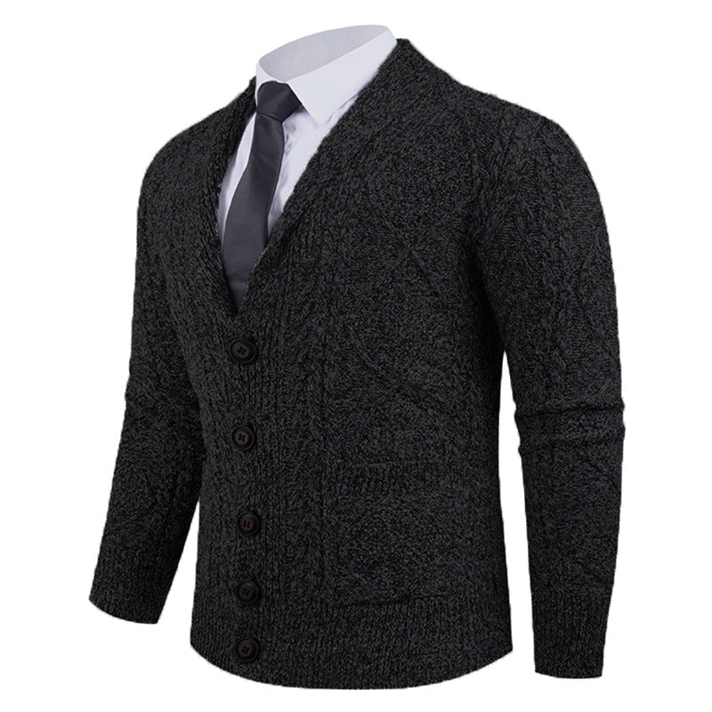 Herren nan Strickcardigan mit Schalkragen, Zopfmuster, aufgesetzten Taschen und Knopfleiste EB