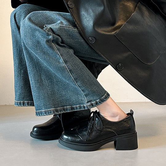 Damen Bequeme Schnürschuhe mit blockierendem Absatz EB