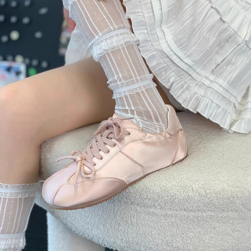 Damen Sportliche Sneakers mit eleganter Schnürung und atmungsaktiver Oberfläche EB