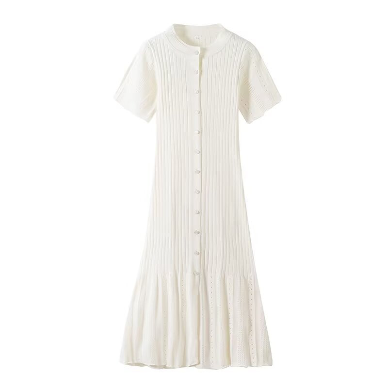 Damen knielanges Strickkleid mit eingeprägtem Muster und Knopfleiste EB