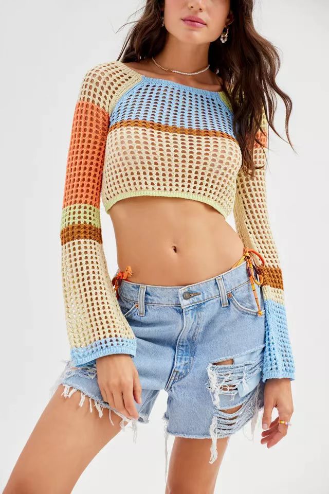 Damen gehäkeltes Crop-Top mit weiten Ärmeln und bunten Streifen EB