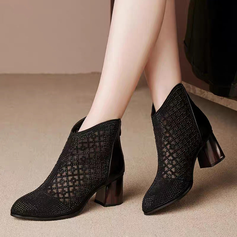 Damen Stiefeletten im Boho-Stil mit Akzentnieten EB