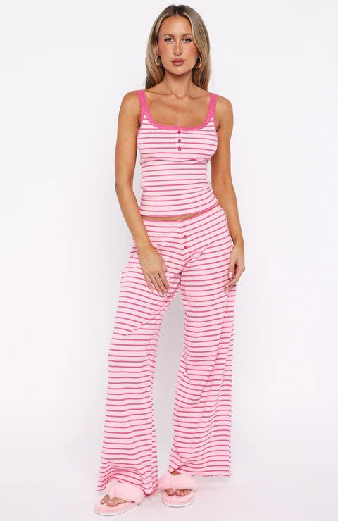 Damen Pyjama-Set mit dekorativen Knopfdetails und Streifenmuster EB