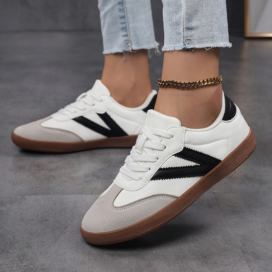 Damen Sportliche Sneaker mit modischem Design und robustem Sohlenprofil EB