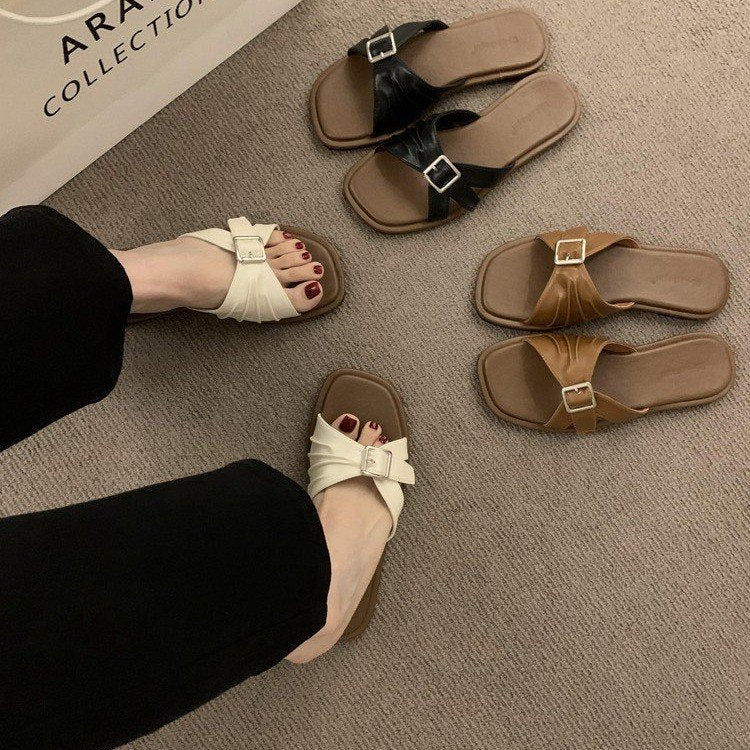 Damen modische Sandalen mit verstellbarem Riemen und ergonomischer Fußbettgestaltung EB