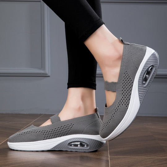 Damen atmungsaktive Slip-On Sneakers mit elastischem Riemen EB