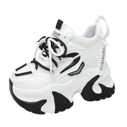 Damen nan klobige Plateau-Sneaker mit skulpturaler Profilsohle EB