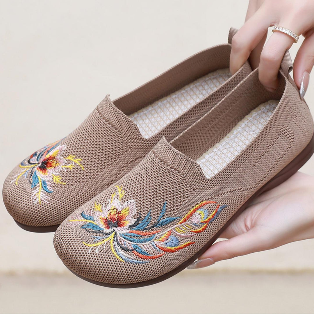 Damen Slip-On Schuhe mit floralem Stickdesign und rutschfester Sohle EB