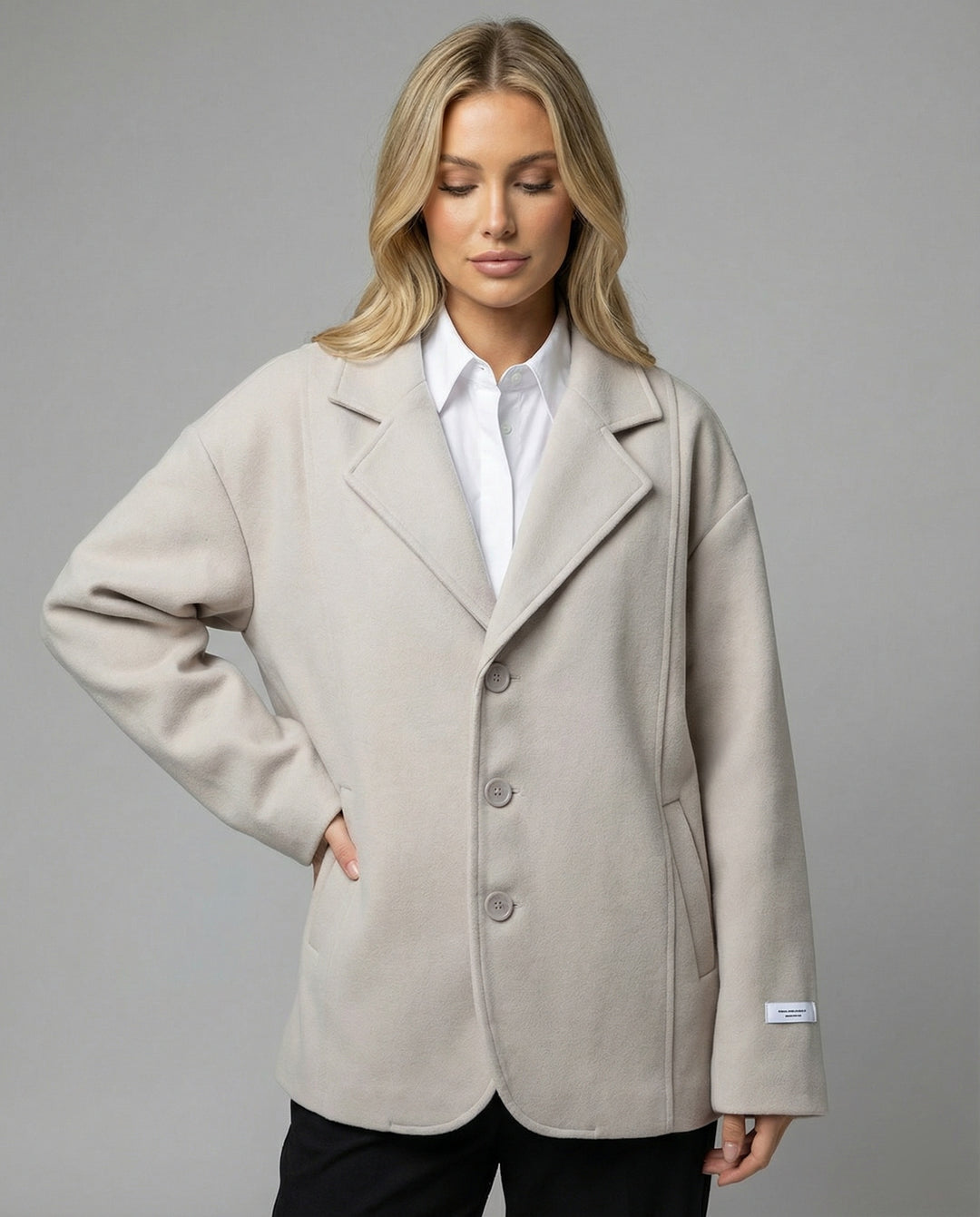 Damen weiße strickjacke weit geschnittener Strickcardigan mit Knopfleiste und Eingriffstaschen EB