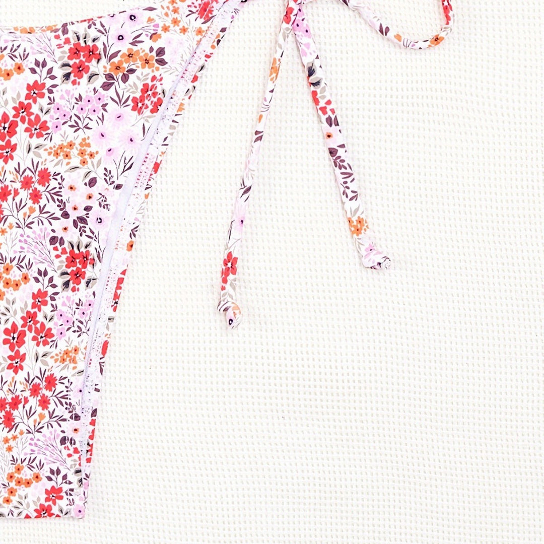 Damen Triangel-Bikini mit floralem Muster und verstellbaren Bindebändern EB