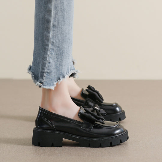 Damen Mokassin-Schuhe mit eleganter Schleifenapplikation und robustem Plateau EB