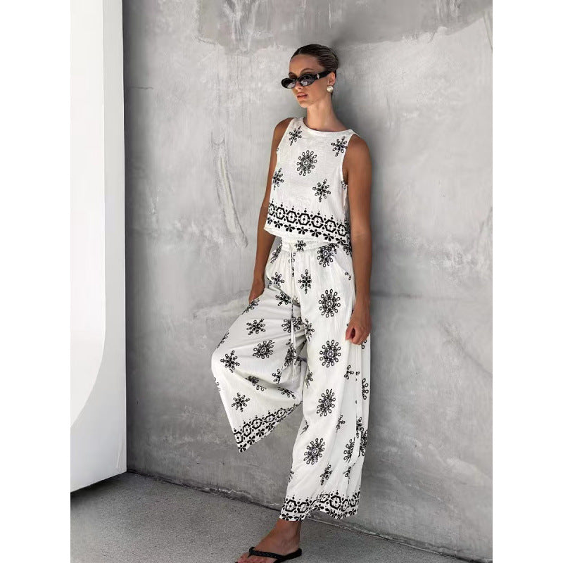 Damen zwei-teiliges Sommer Set mit feiner Stickerei und weitem Schnitt EB