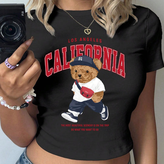 Damen Crop-T-Shirt mit verspieltem Bärenmotiv und modischem Schriftzug EB