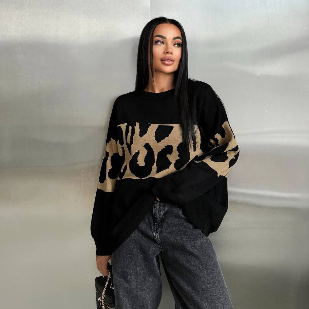 Damen Oversized Strickpullover mit Leoparden-Bahnen, überschnittener Schulter und geripptem Saum Eichborn Berlin
