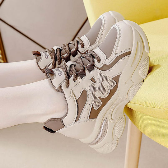 Damen Komfortable Chunky Sneakers mit innovativem Design EB