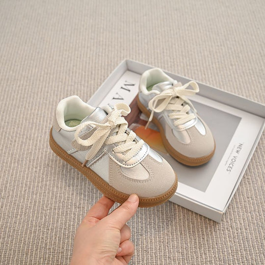Damen sportliche Sneaker mit atmungsaktiver Oberfläche und modischem Design EB