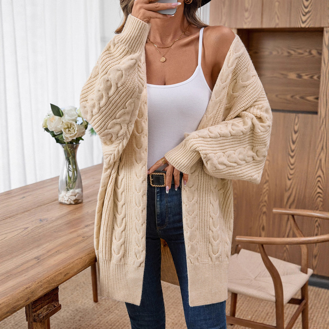 Damen Strickjacke mit kreativem Zopfmuster und lockerer Passform EB