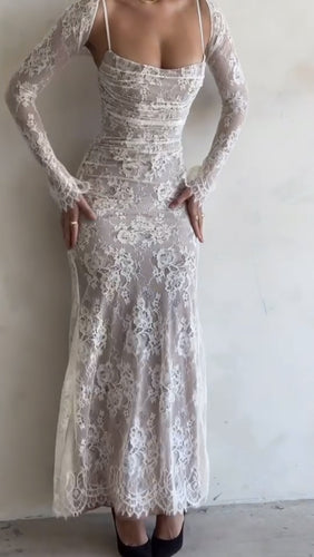 Damen Maxikleid aus zarter Spitze mit langen Ärmeln EB