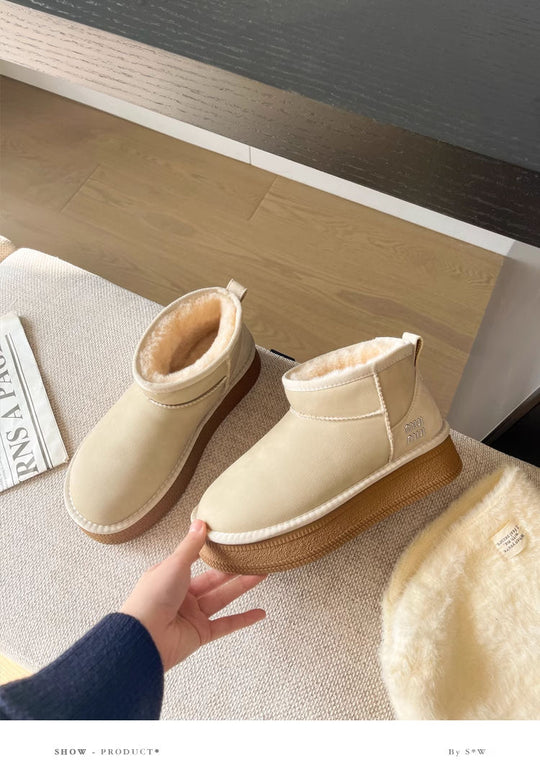 Damen Bequeme Winter-Stiefel mit kuscheligem Innenfutter und rutschfester Sohle EB