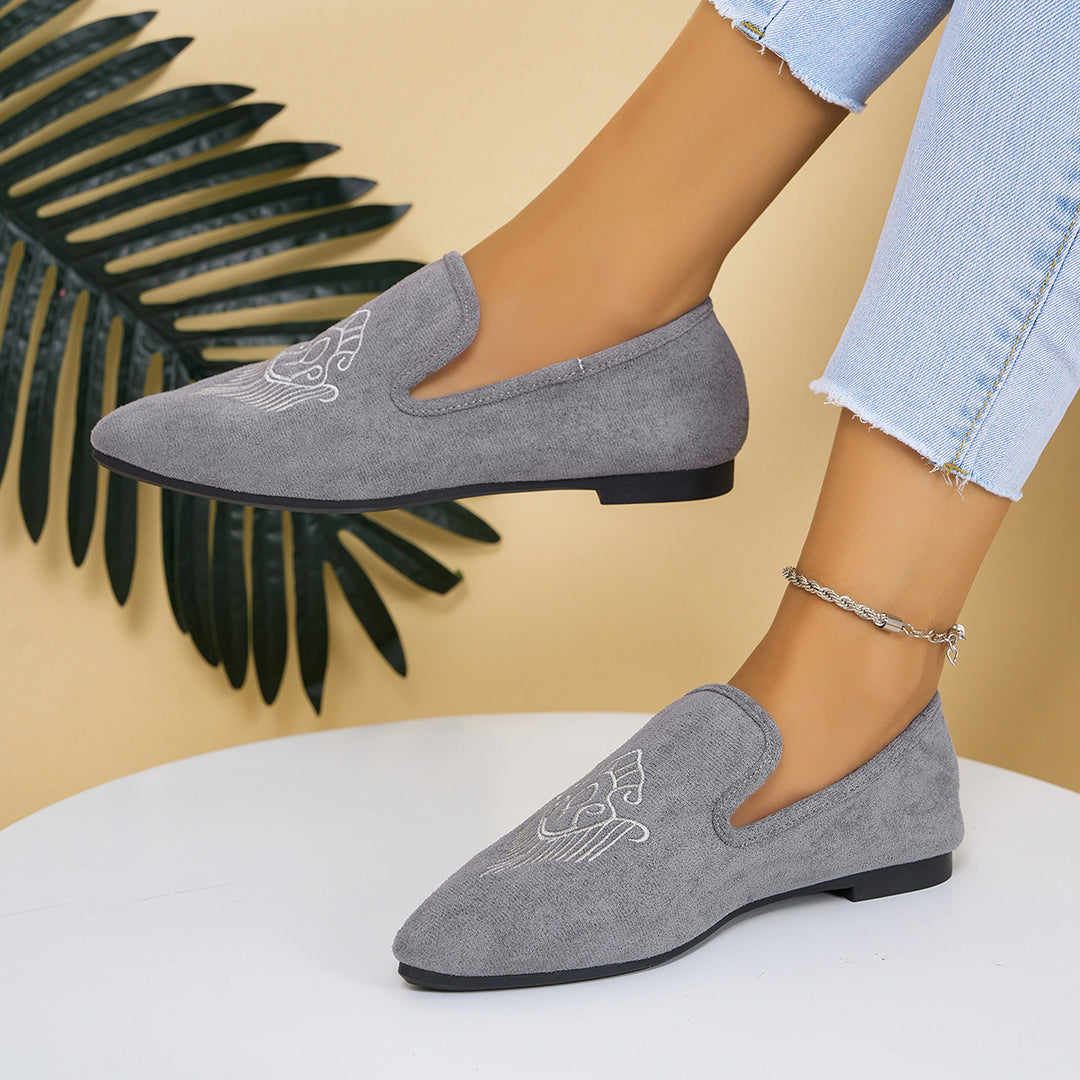 Damen Witzige Mokassins mit elegantem Lochmuster und modischem Detail EB